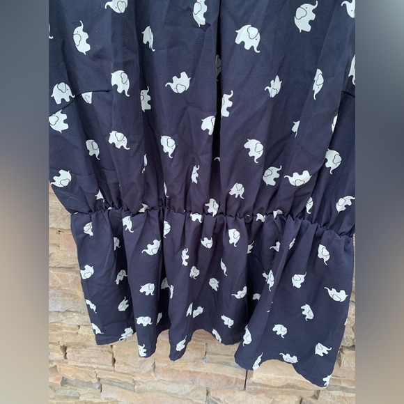 Jessy B Blue and White Elephant Ruffled Sleeves Blouse - Picture 3 of 13